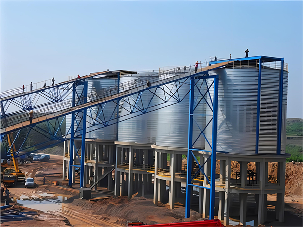 台前螺旋钢板仓